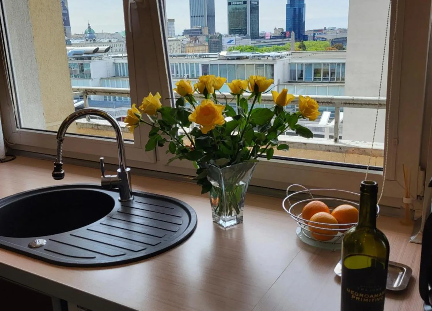 Apartamento City View Studio Chmielna Varsovia Polonia